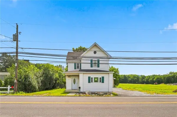 4423 W Mountain View Drive, Lehigh Twp, PA 18088