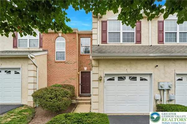 917 Carrington Drive, Red Hill Boro, PA 18076