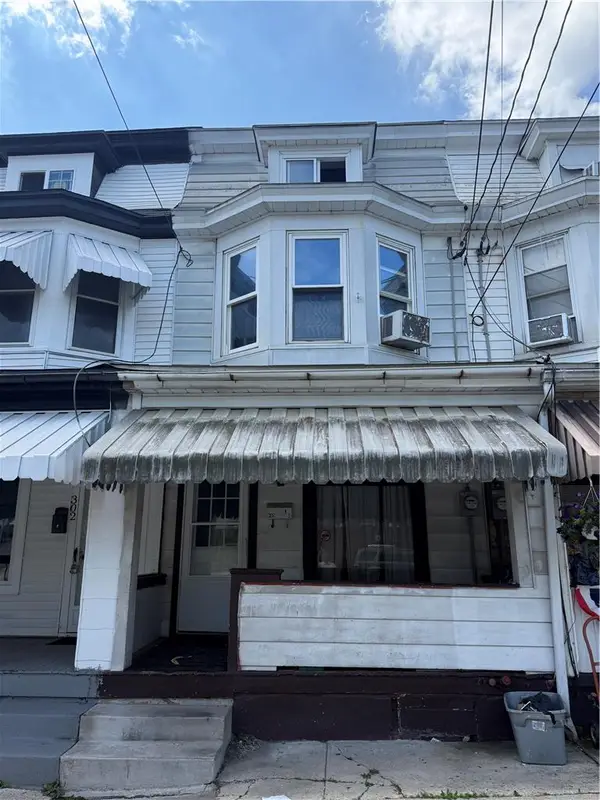 302 W Spruce Street #1/2, Tamaqua Boro, PA 18252