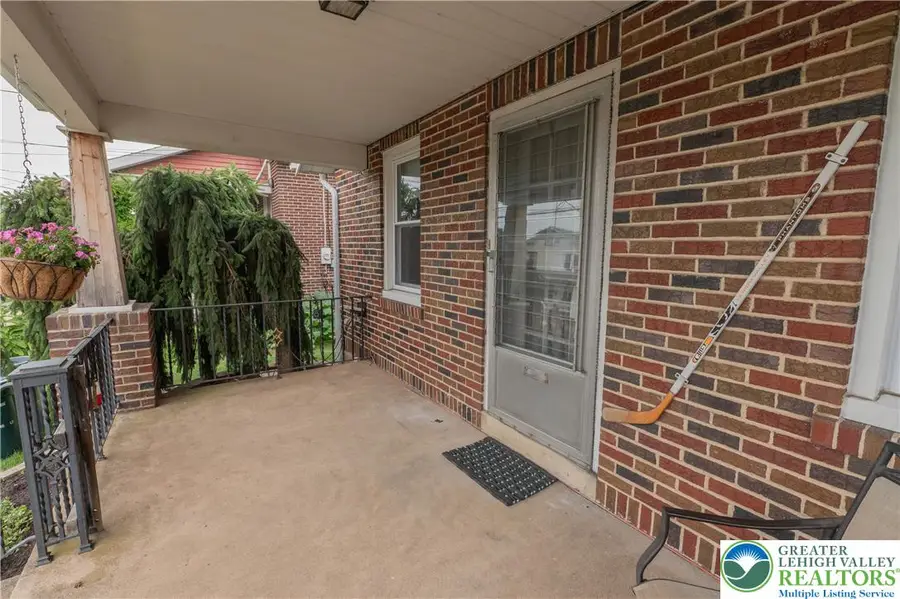 655 North Street, Emmaus, PA 18049 - #3