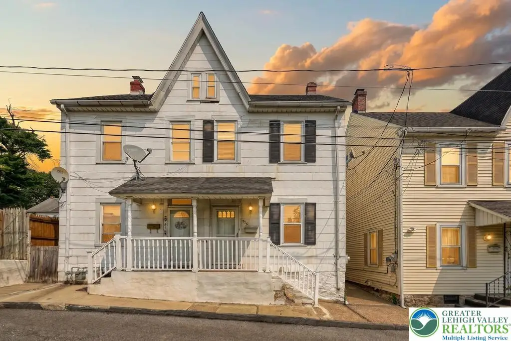 916 Geissinger Street, Bethlehem, PA 18018 - #1