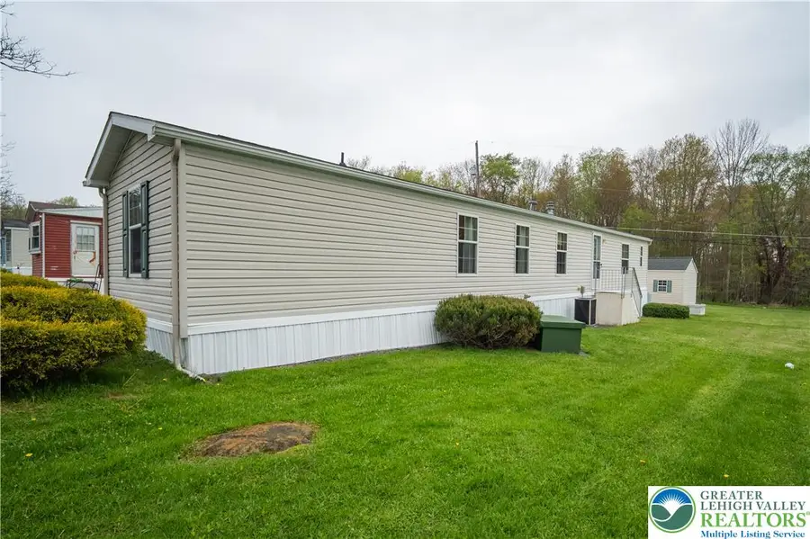 13 Clifton Manor Drive, Clifton, PA 18424 - #3