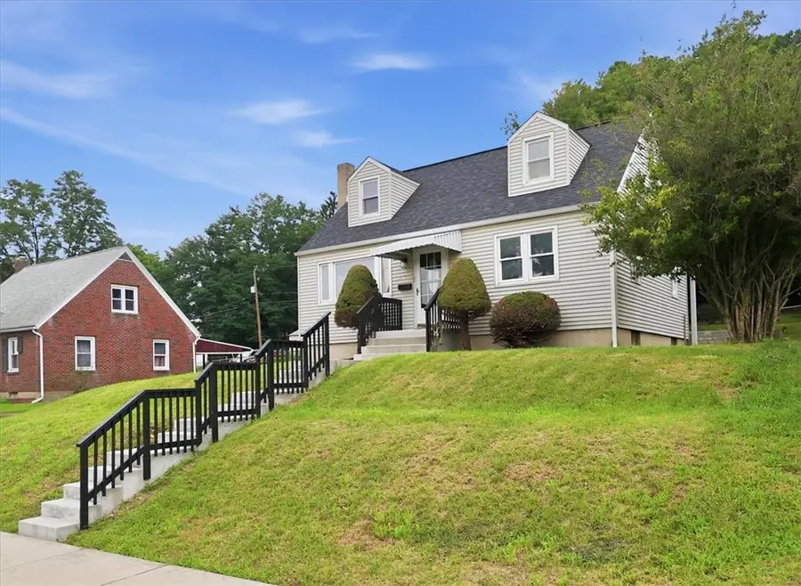 227 E Cumberland Street, Allentown, PA 18103 - #2