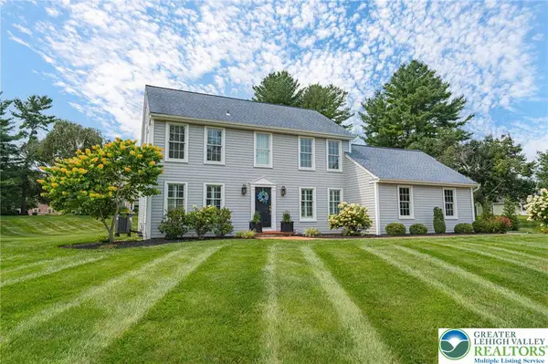 2568 Millbrook Drive, Emmaus Boro, PA 18049