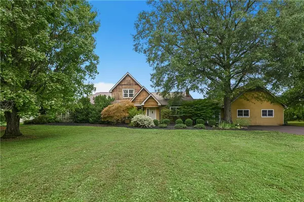 1334 Deer Run Road, Bedminster Twp, PA 18942
