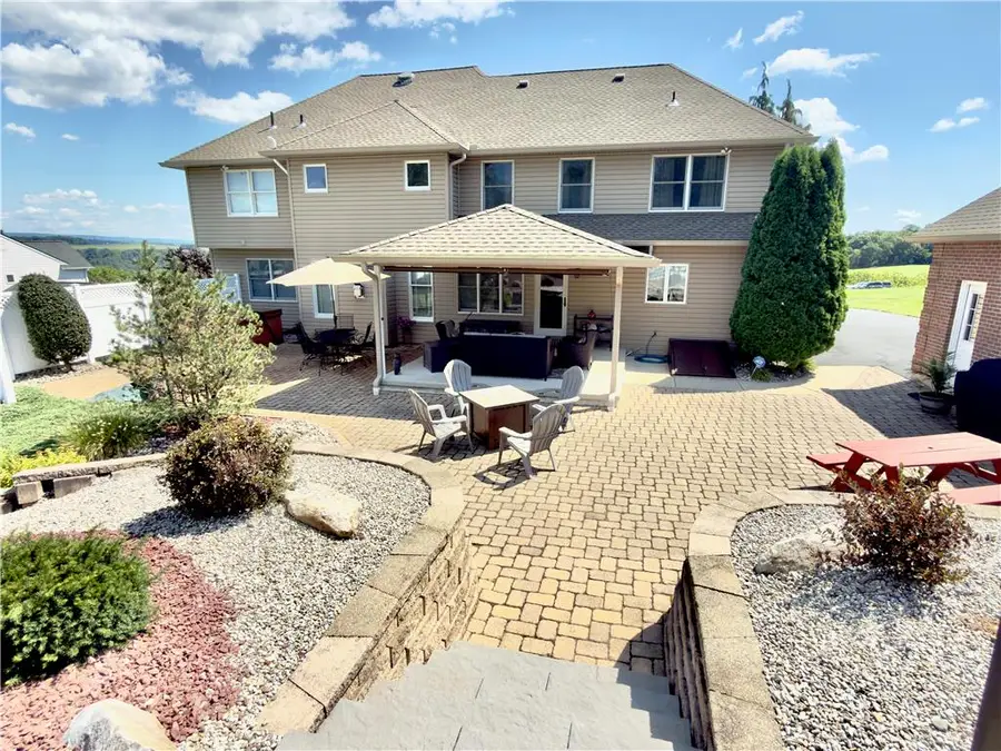 4982 Abbey Road, North Whitehall, PA 18037 - #2
