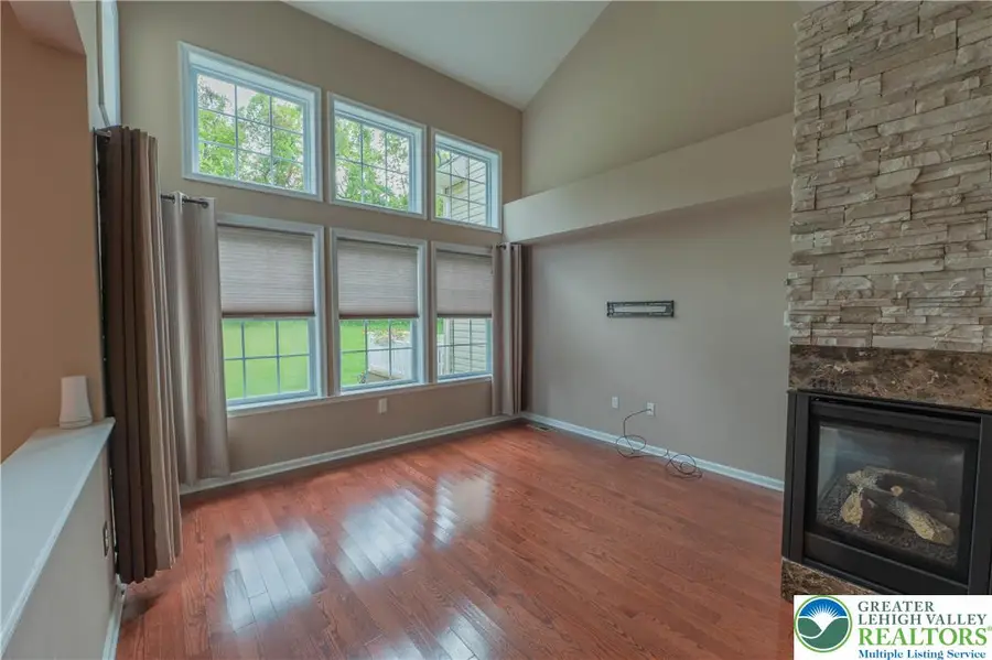 4480 Lenni Circle, Upper Milford, PA 18049 - #3