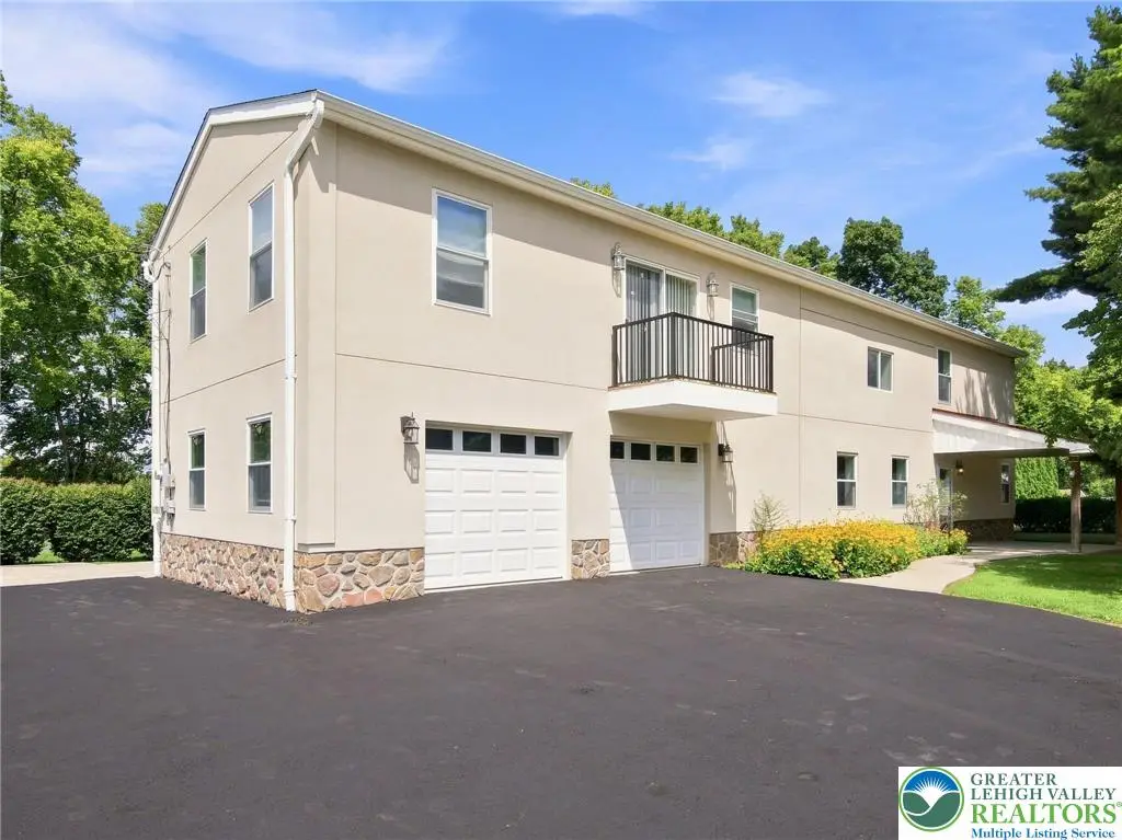 1739 Brown St., South Whitehall, PA 18104 - #1