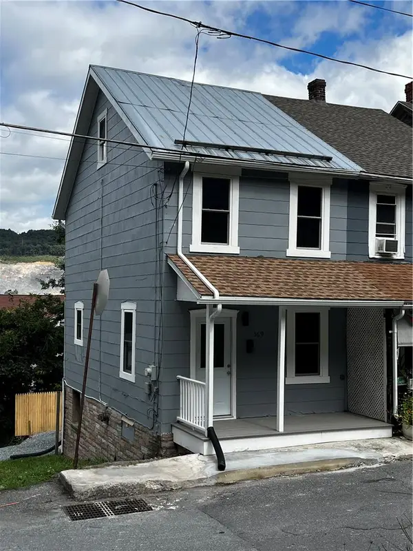 369 Water Street, Lansford, PA 18232