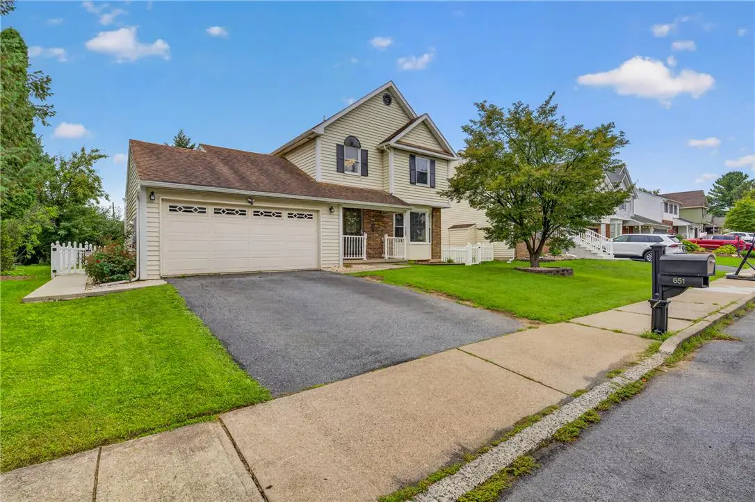 651 Willow Drive, North Catasauqua, PA 18032 - #1