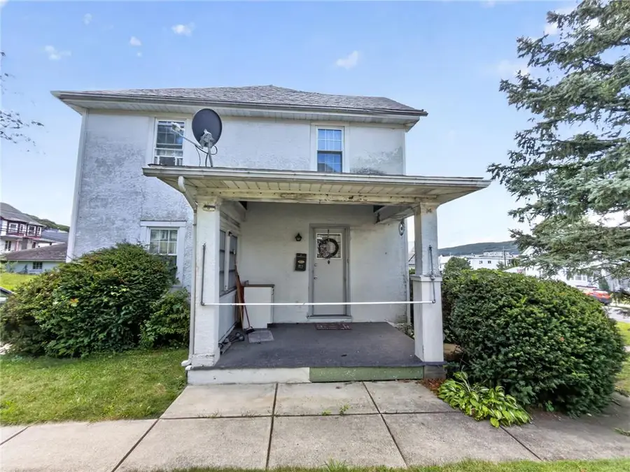 112 W Bertsch Street, Lansford, PA 18232 - #2