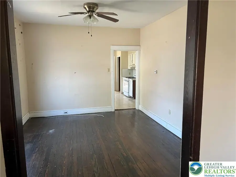 744 8th Avenue, Bethlehem, PA 18018 - #3