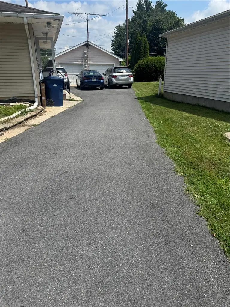 2363 Dublin Road, South Whitehall, PA 18069 - #3