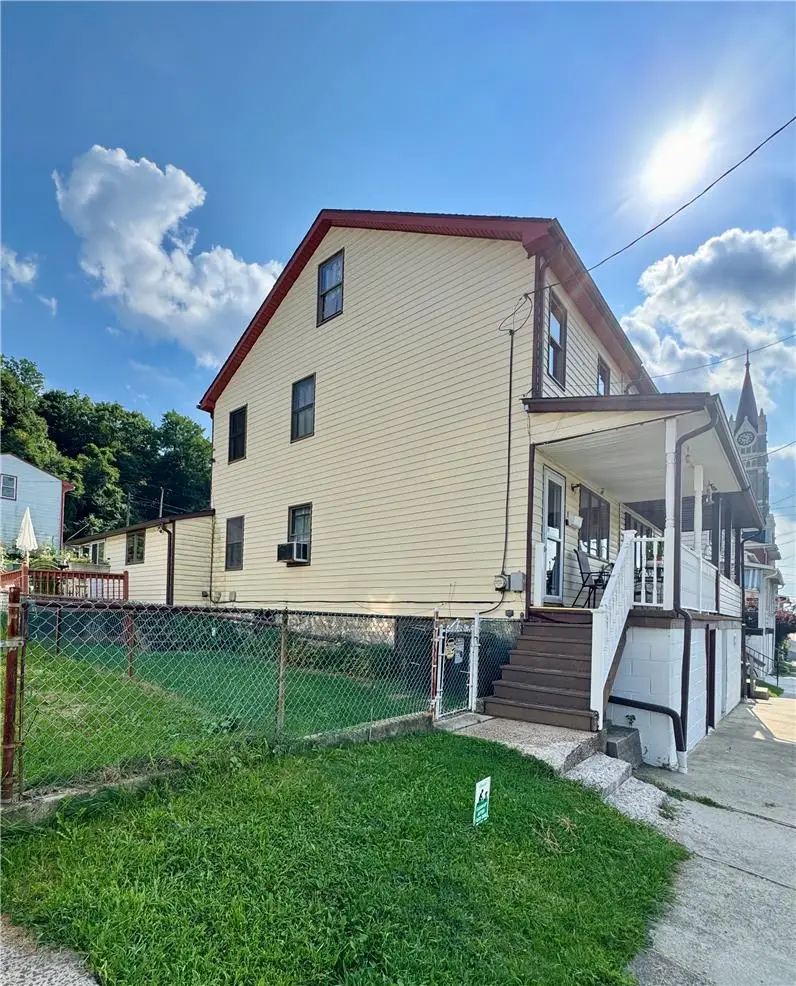 214 E Abbott Street, Lansford, PA 18232 - #3