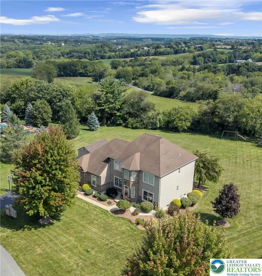 210 Eagle View Drive, Bushkill, PA 18064 - #3