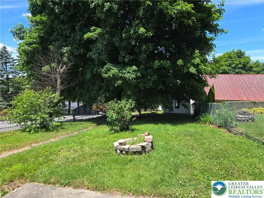 248 W Hazard Street, Summit Hill, PA 18250 - #2