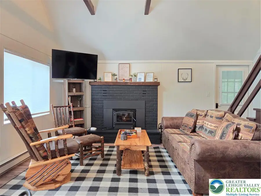 136 Tomhickon Trail, Pocono Lake, PA 18347 - #2