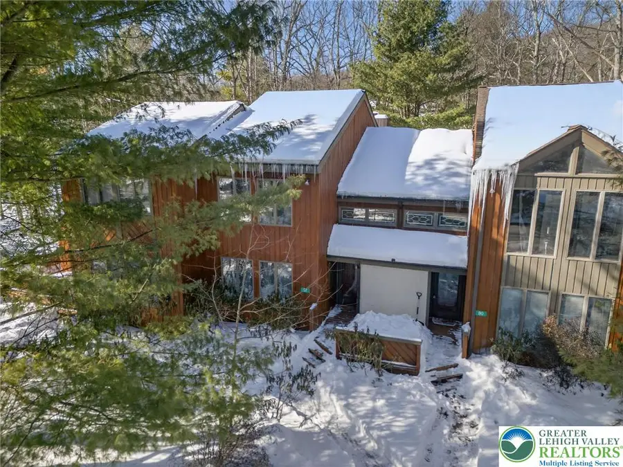 82 Doe Run, Lake Harmony, PA 18624 - #3