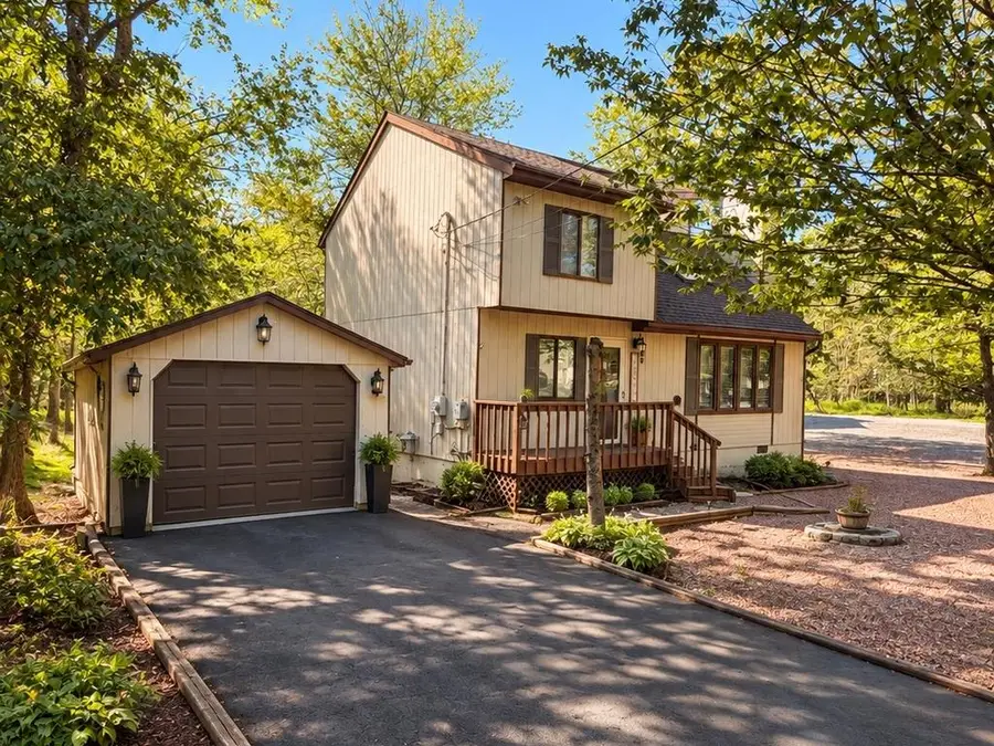 1256 Winding Way, Coolbaugh, PA 18466 - #2