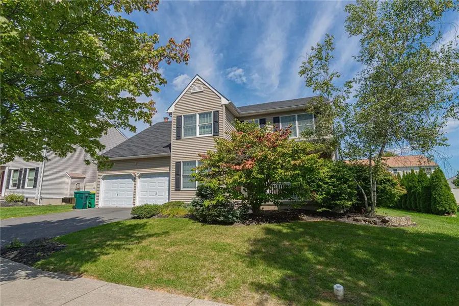 25 Grist Mill Lane, Easton, PA 18045 - #2