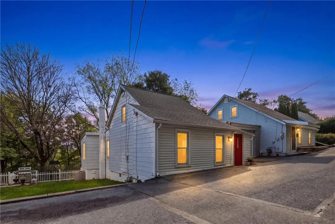 3252 S Quarry Street, Hokendauqua, PA 18052 - #1