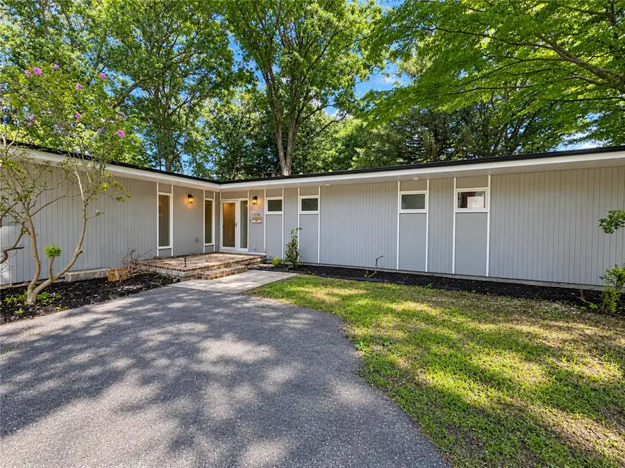 248 E Broad Street, East Stroudsburg, PA 18301 - #2