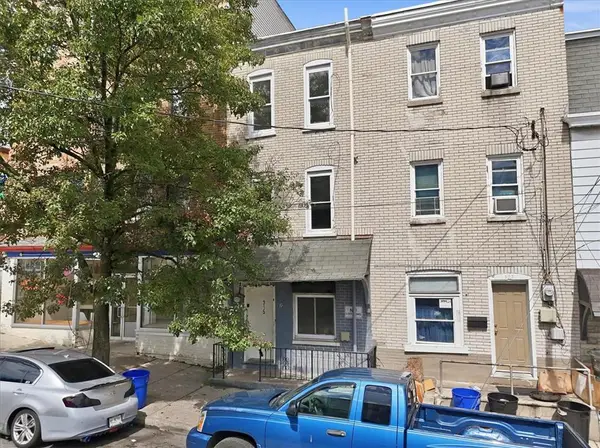 395 W Allen Street, Allentown City, PA 18102