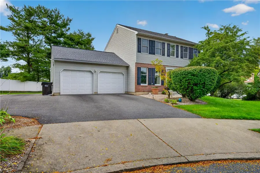 4945 Charles Street, Easton, PA 18045 - #3