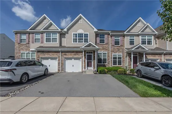 273 Redclover Lane, Upper Macungie Twp, PA 18104