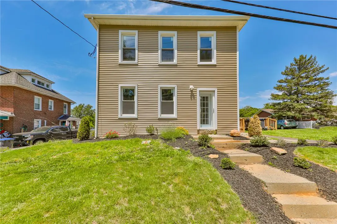 1113 E Emmaus Avenue, Salisbury, PA 18103 - #1