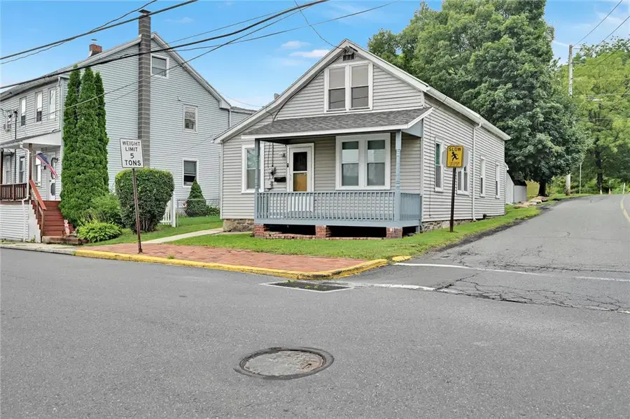 7 Graeff Street, Cressona, PA 17929 - #3