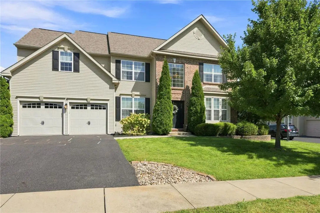 1161 Bramble Drive, Breinigsville, PA 18031 - #1