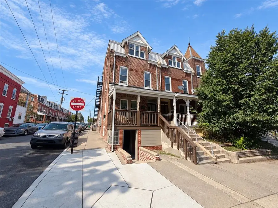 437 W Allen Street, Allentown, PA 18102 - #2