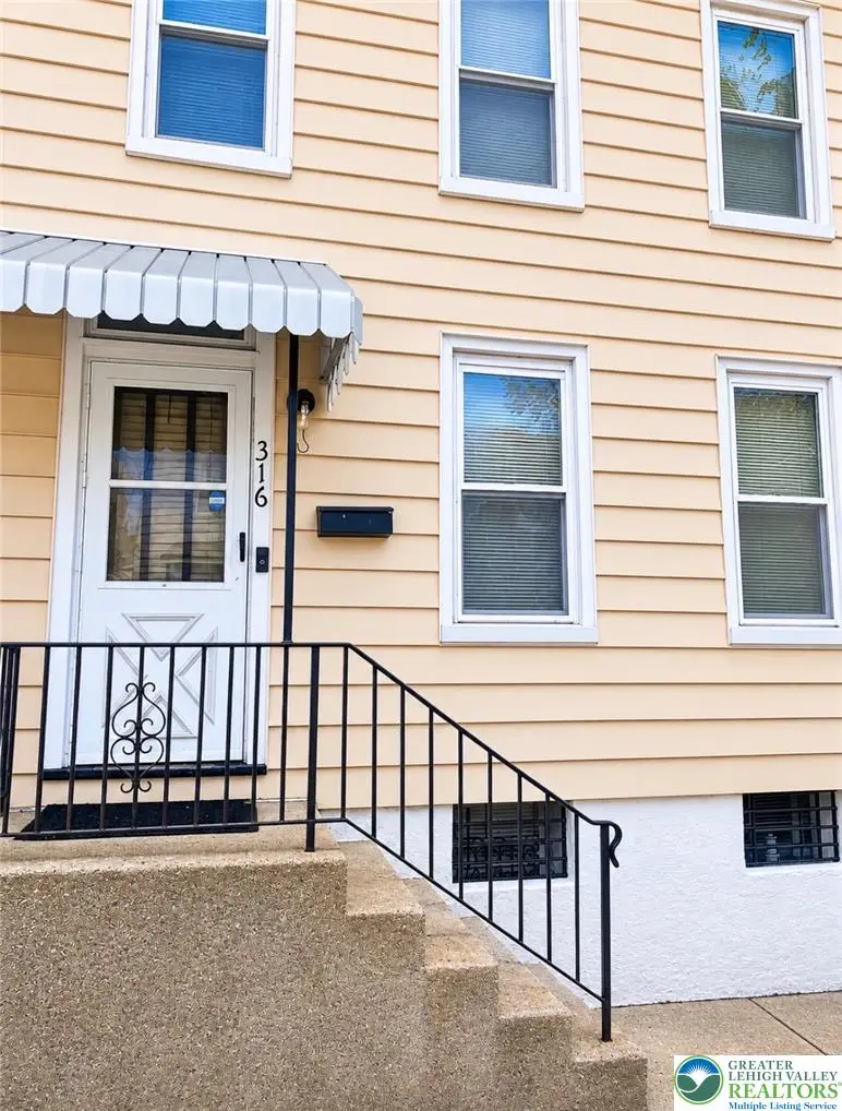316 W Nesquehoning Street, Easton, PA 18042 - #1