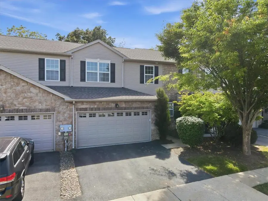 1570 Deena Drive, Easton, PA 18040 - #2
