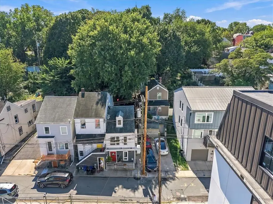 676 Pine Street, Easton, PA 18042 - #3