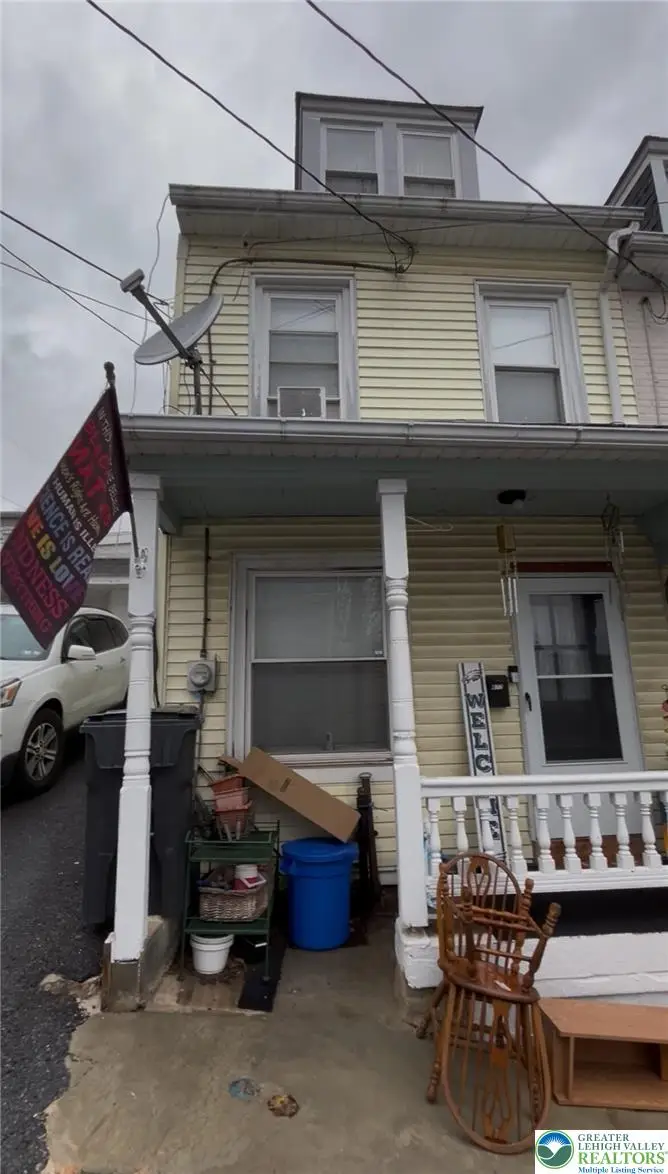 677 Sassafras Street, Easton, PA 18042 - #1