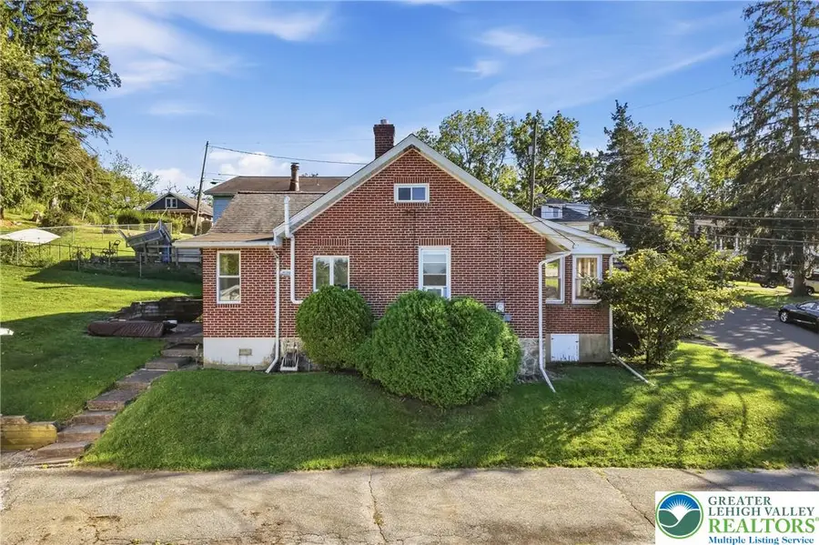 626 Scholl Avenue, Salisbury, PA 18015 - #2