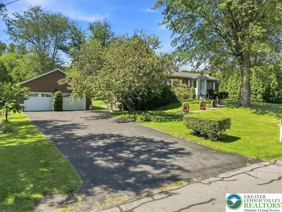 1235 Oakwood Drive, Hanover, PA 18017 - #2