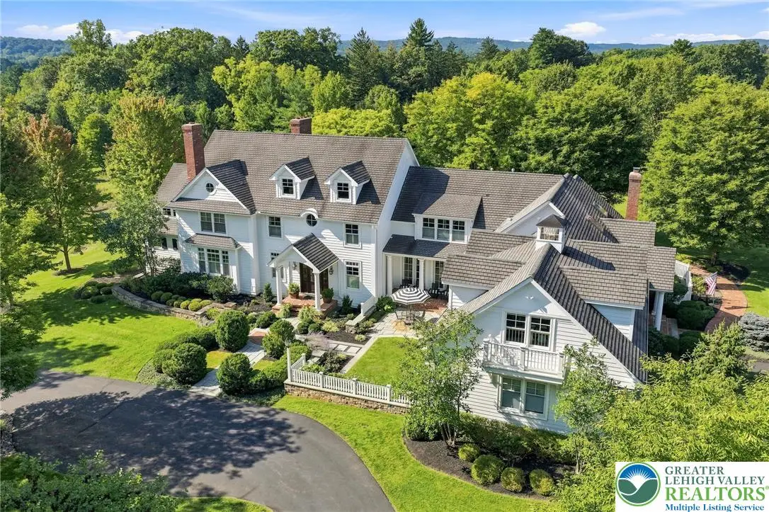 5184 Weyhill Farm Road, Lower Saucon, PA 18015 - #1
