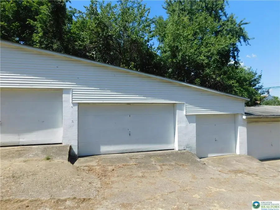 1019 Spruce Street, Easton, PA 18042 - #3