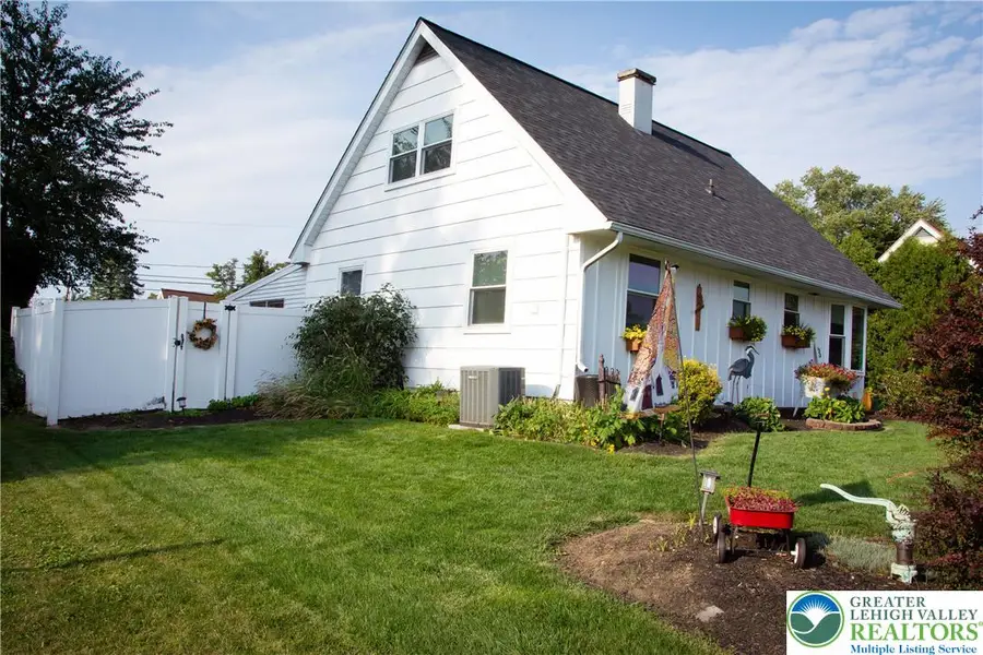 3427 Gail Lane, Hokendauqua, PA 18052 - #3