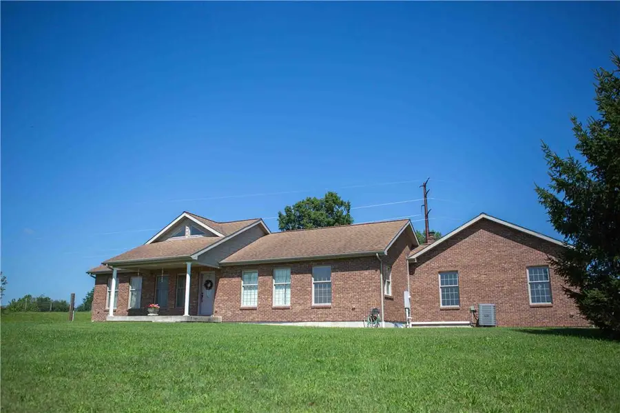 245 Tomahawk Trail, Allen, PA 18067 - #3