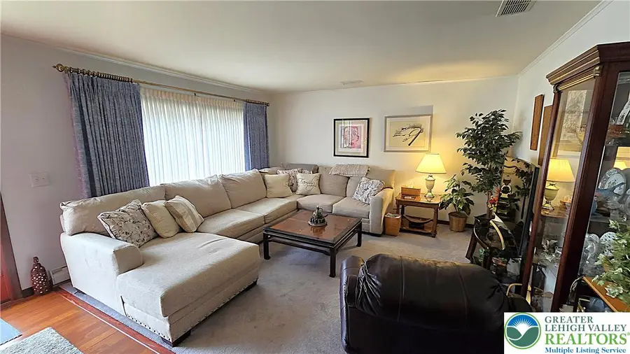 4474 Phillip Street, Egypt, PA 18052 - #3