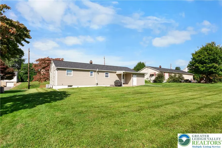 62 N Broad, Eastlawn Gardens, PA 18064 - #2