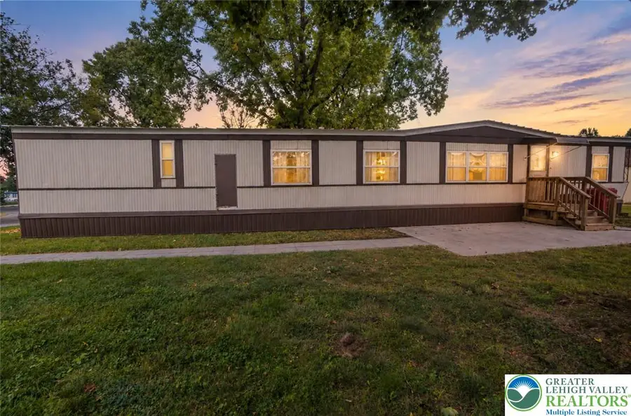 8721 Turkey Ridge Road, Breinigsville, PA 18031 - #2