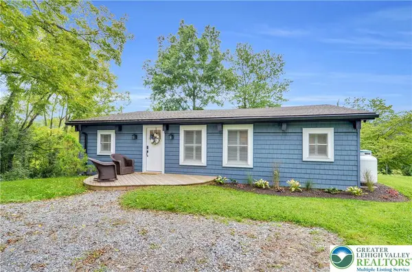 470 N Shore Drive, Windsor Twp, PA 19534