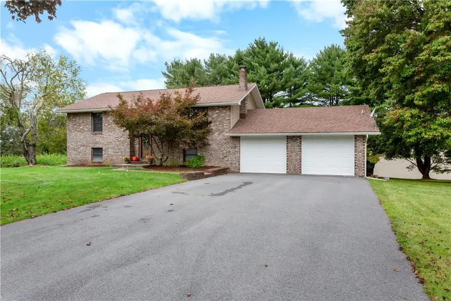 1004 Tara View Drive, Stroud, PA 18360 - #2
