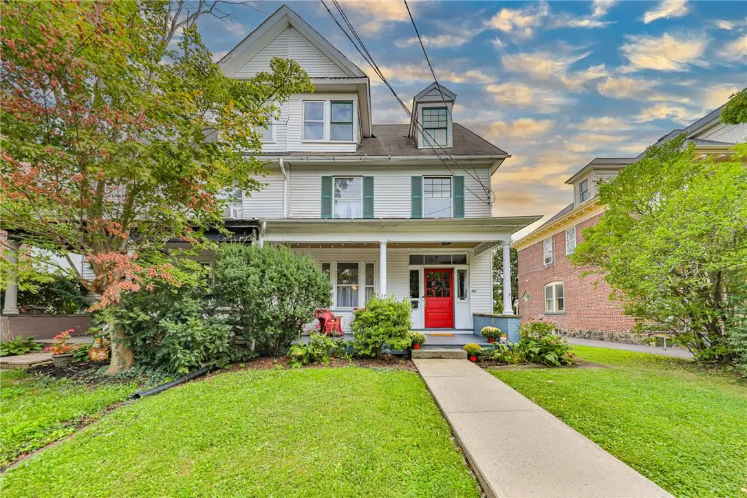 212 W Burke Street, Easton, PA 18042 - #1