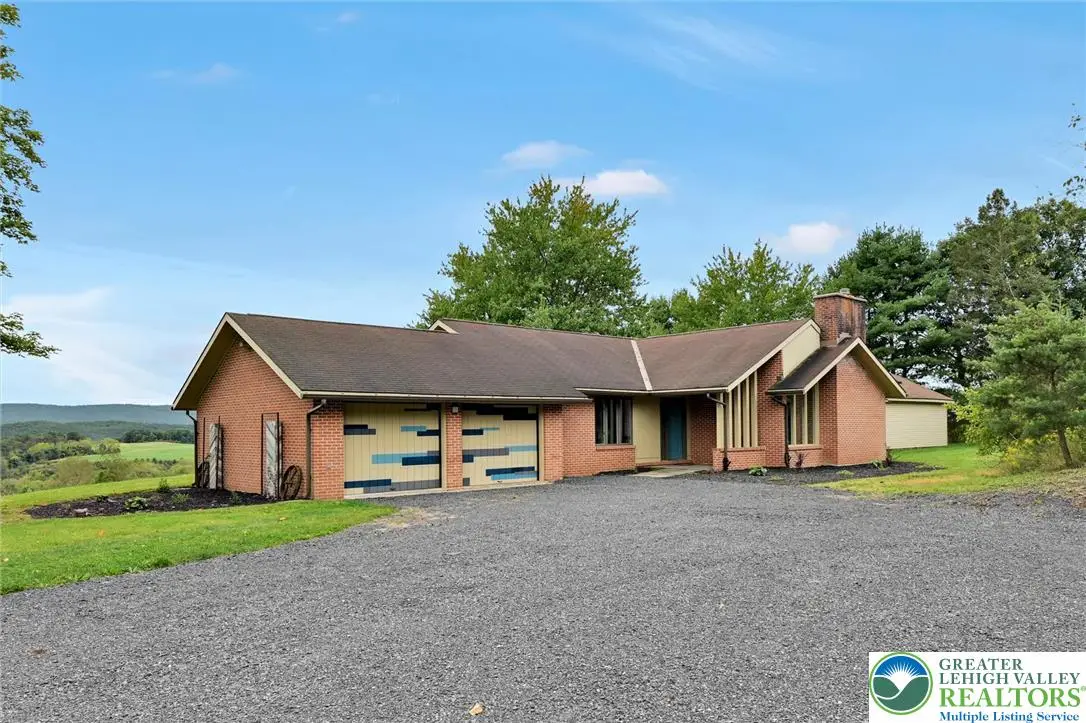423 Hickory Drive, West Brunswick, PA 17922 - #1